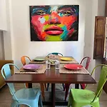 - Cabanyal Boutique * Валенсия