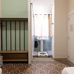 Bird House Alojamento de Acomodação e Pequeno-almoço Valência