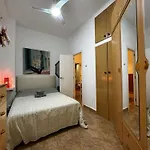 Apartment Russafa Codrut *