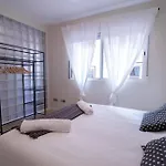 Old Town Flat By Concept Flats Διαμέρισμα *