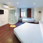 Cerca Del Centro Homestay Valencia