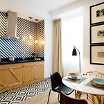 Отель Myr Plaza Mercado & 4*