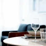 Отель Myr Plaza Mercado & 4*