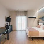 Palau & 4* Valence