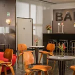 瓦伦西亚媒介酒店 瓦伦西亚