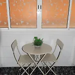 Cosy Apartment With Balcony Between Beach & Center 6P Apartment Valencia