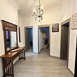 Flats Puente Ademuz De 3 شقة