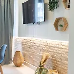 Daire Con Piscina Y Terraza Valensiya