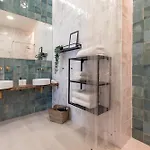 Daire Con Piscina Y Terraza Valensiya