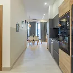 Daire Con Piscina Y Terraza *