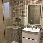 Colon Market Downtown Apartment *