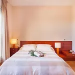 Дом отдыха Casa En Valencia, Piscina, Cerca De Golf, Playas, Moto Gp Валенсия