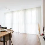 Singularstays Mar44 דירה