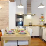 Singular Station Appartement *
