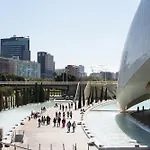 Junto Al Oceanografic *