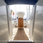 Hotel na wodzie Autentico Velero En Walencja