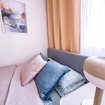 Apartament Aiora *