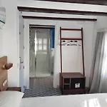 Hotel 19-30
