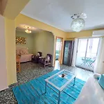 Full Equipped And Comfortable With Wifi Apartament