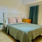 Beautiful Tulip Apartment *