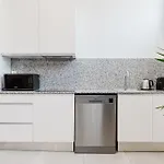 By Olala Homes * Valencia