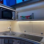 The Yacht Experience Hotel na wodzie