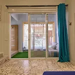 Maldonado Circles & Origami Apartment