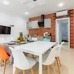 Grand - 8 Min To Center By Metro Apartman Valencia