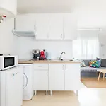 Penthouse Duplex In A 4 Floors Spanish House -8 Min To Center By Metro Апартаменты *
