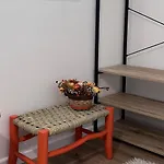 Junto Al Jardin Del Turia Valencia