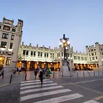 Turia Gardens - Authentic Downtown Parklife - Vlc Urban