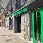 Turia Gardens - Authentic Downtown Parklife - Vlc Urban Homestay *