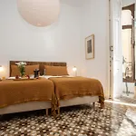 Singularstays Ms Rogers *