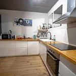 Duplex Loft And Office 140m2 A 70m2 Terrace شقة