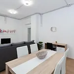 شقة Guestready - Lovely Flat By فالنسيا