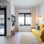 Florit Flats - Stylish Ceramic With Free Bicycles By The Joaquin Sorolla Station Apartment *