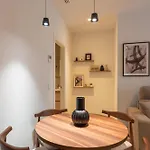 Aparthotel Dorm4you Arena Family 13 Valencia