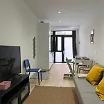 Quiet In A Park Close To The Sea & & Subway No-4 Apartman *