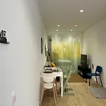 Quiet In A Park Close To The Sea & & Subway No-4 Apartman