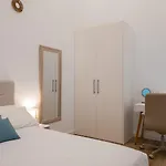 Main Lofts Apartman Valencia