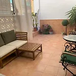 아파트 Location Center Has An Independent Courtyard *