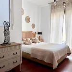 Luxury - Boutique Market