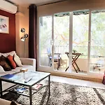 Comfy And Luminous With Balcony 아파트 발렌시아