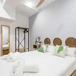 Marie Curie Flats, Lovely Duplex 3 Daire *