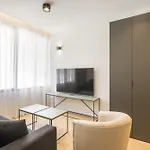 公寓式酒店 Mon Jardin De Ayora 4*