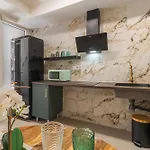 Lejlighed Ag7 Loft Espaciosos Estudios Con Terraza Cercanos Al Metro Zona Ayora Valencia