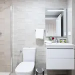 Dormforyou Ciudad De Ciencias Terraza 4* Валенсия