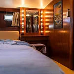 Yacht Our Alissa