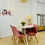 Loft 3 - Space & Conform Close To Center