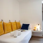 Апартаменты Singularstays Center *